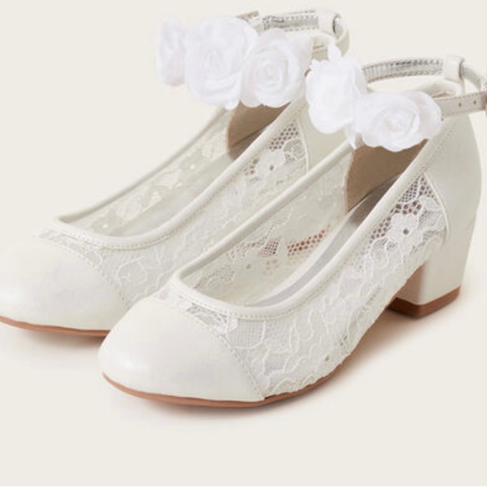 Flower strap lace princess shoes ivory, shimmery, flower girl shoes.